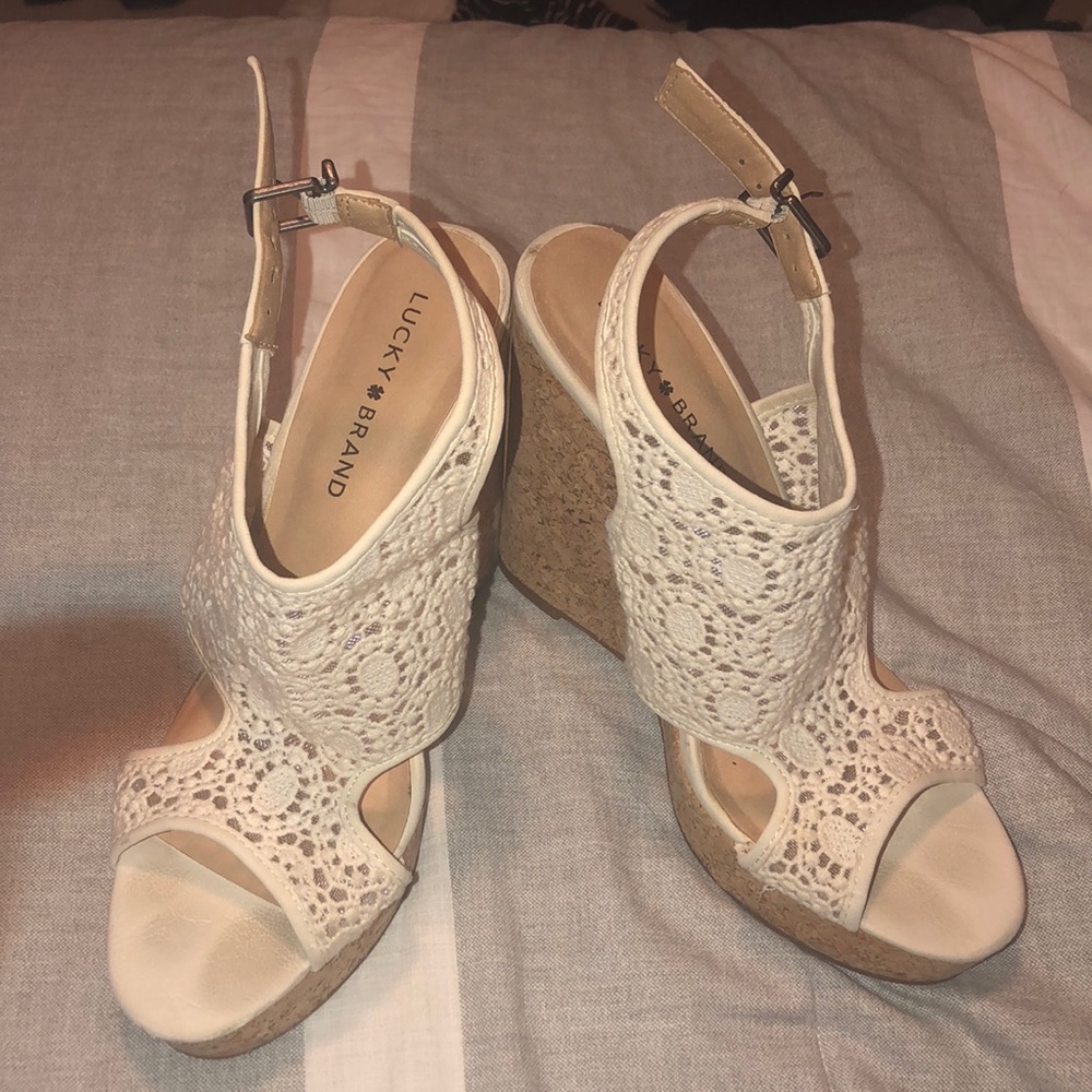Worn twice LUCKY BRAND wedges 4”  heel
